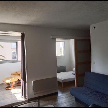 Frejus-Plage Et Centre-Ville, 28 M2, Accueil 4 Personnes, Francais, English Spoken Экстерьер фото